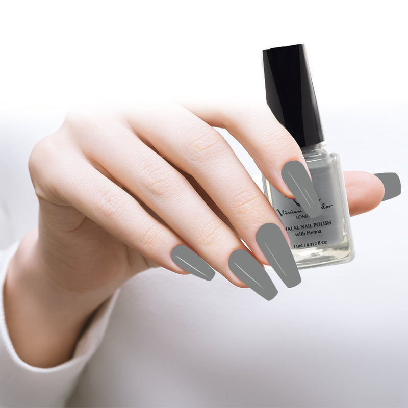 Gentle Grey - Vivien Kondor Henna Halal Nail Polish image 1